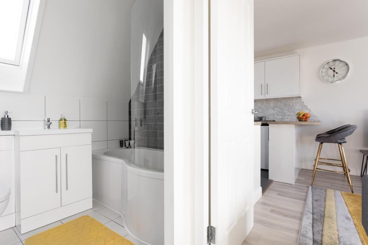 קולצ'סטר Castle Reach Apartment חדר תמונה